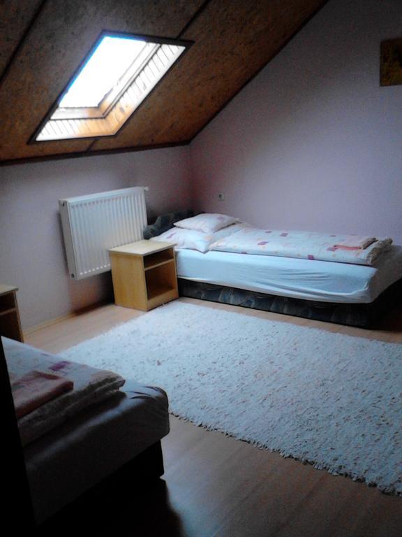 Vadvirág vendégház Lenti Camera foto
