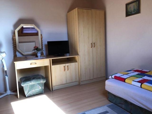 Vadvirág vendégház Lenti Esterno foto